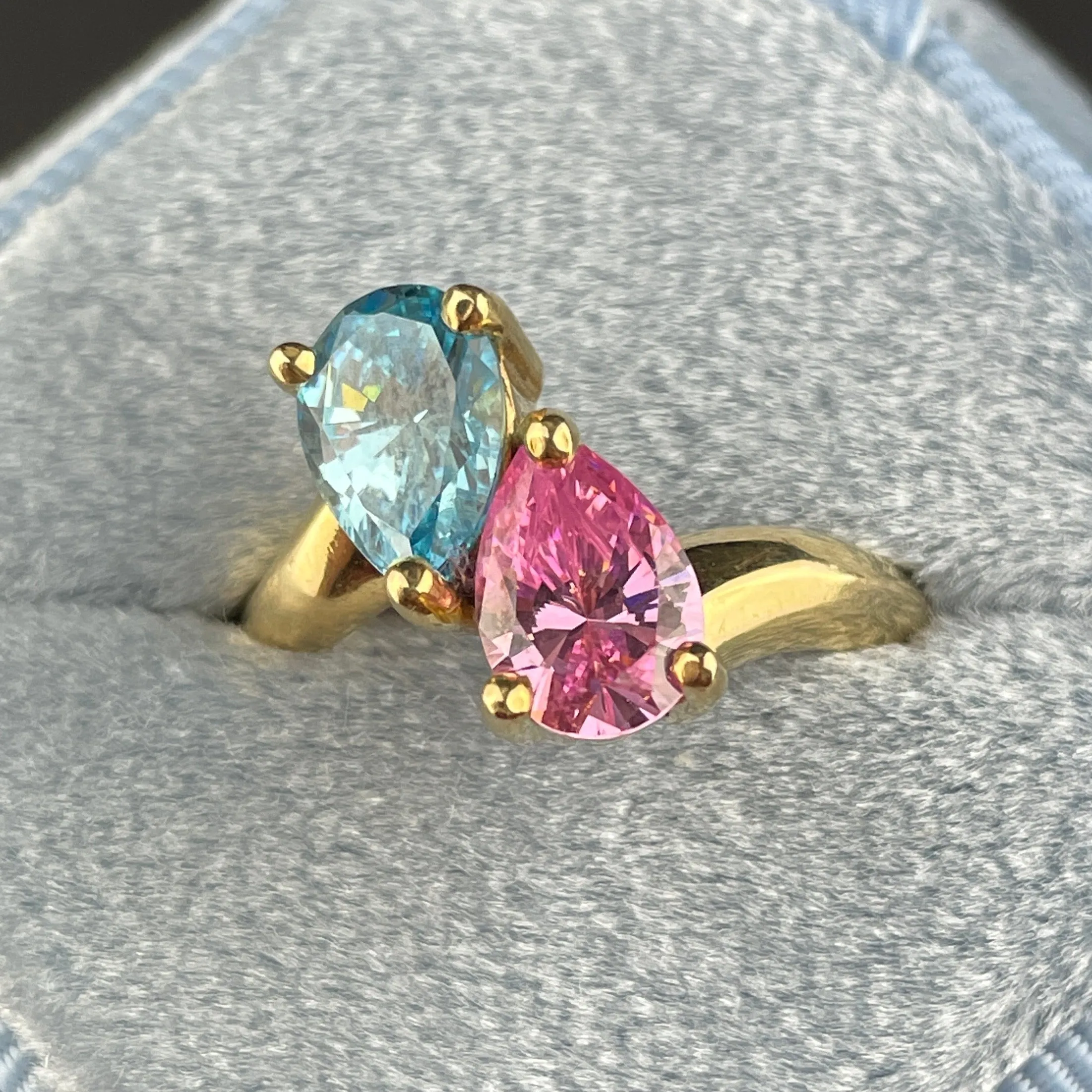 14K Gold Simulated Pink Sapphire Blue Topaz Bypass Ring, Sz 7 3/4