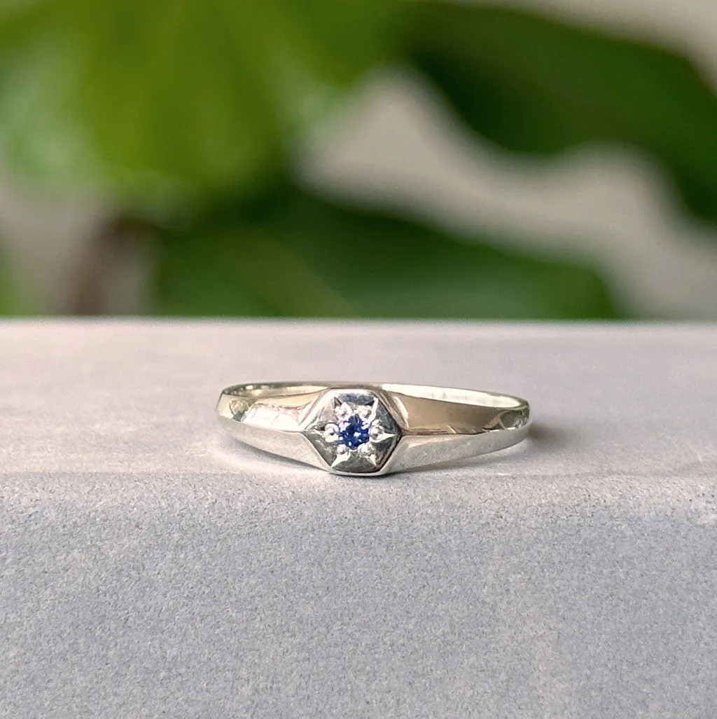 Astra Star Signet Ring - September - Sapphire