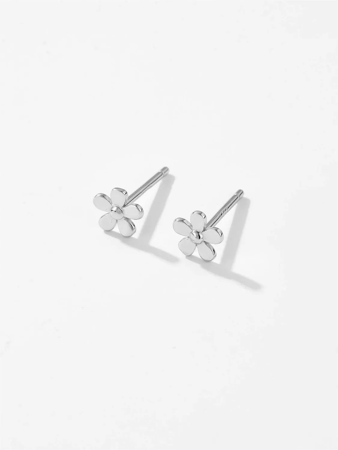 Bloomin' Around Stud Earrings