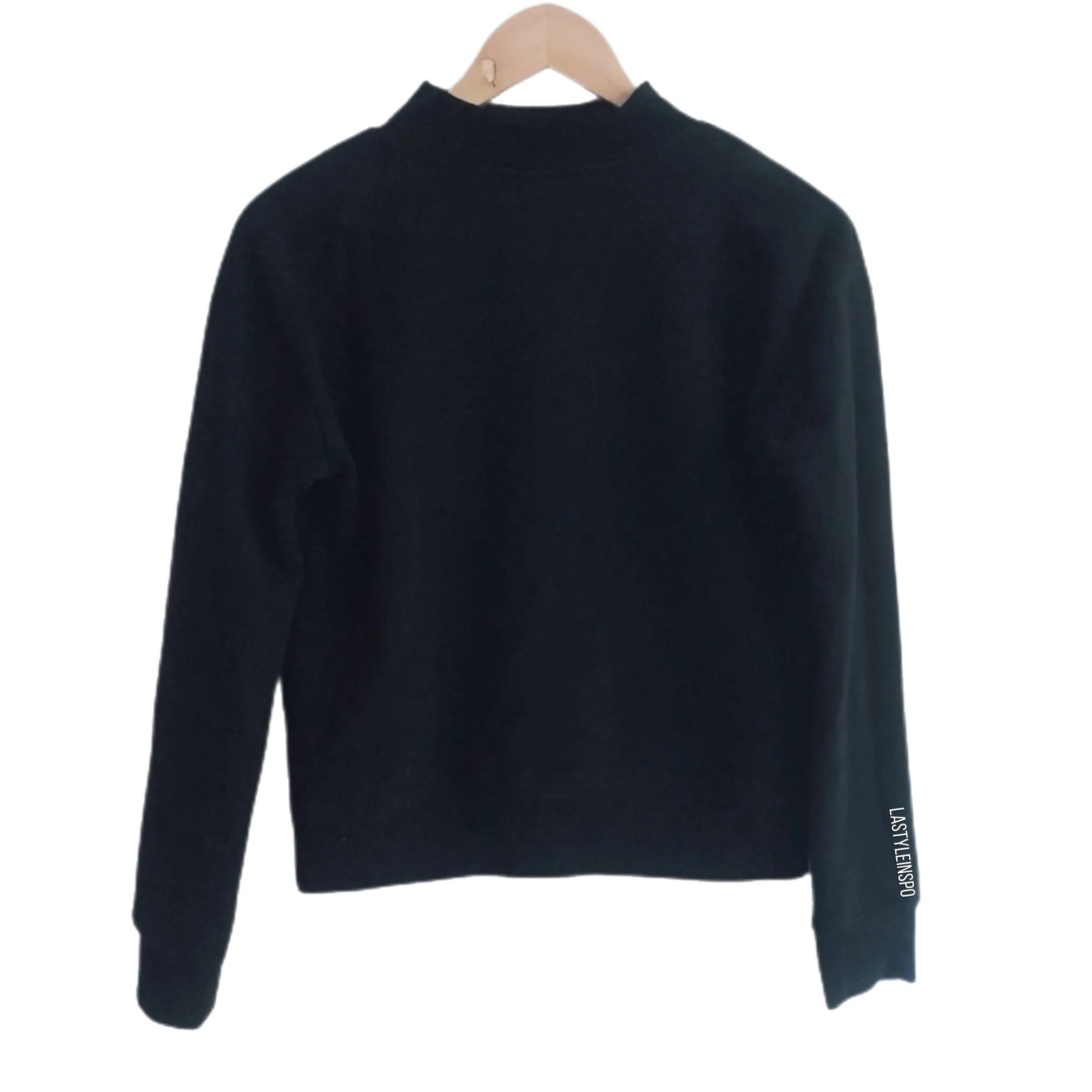 By The Way Ariella Choker Sweatshirt Size Small