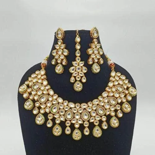 Drop Ad Kundan Necklace Earring And Teeka Set