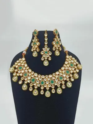 Drop Ad Kundan Necklace Earring And Teeka Set