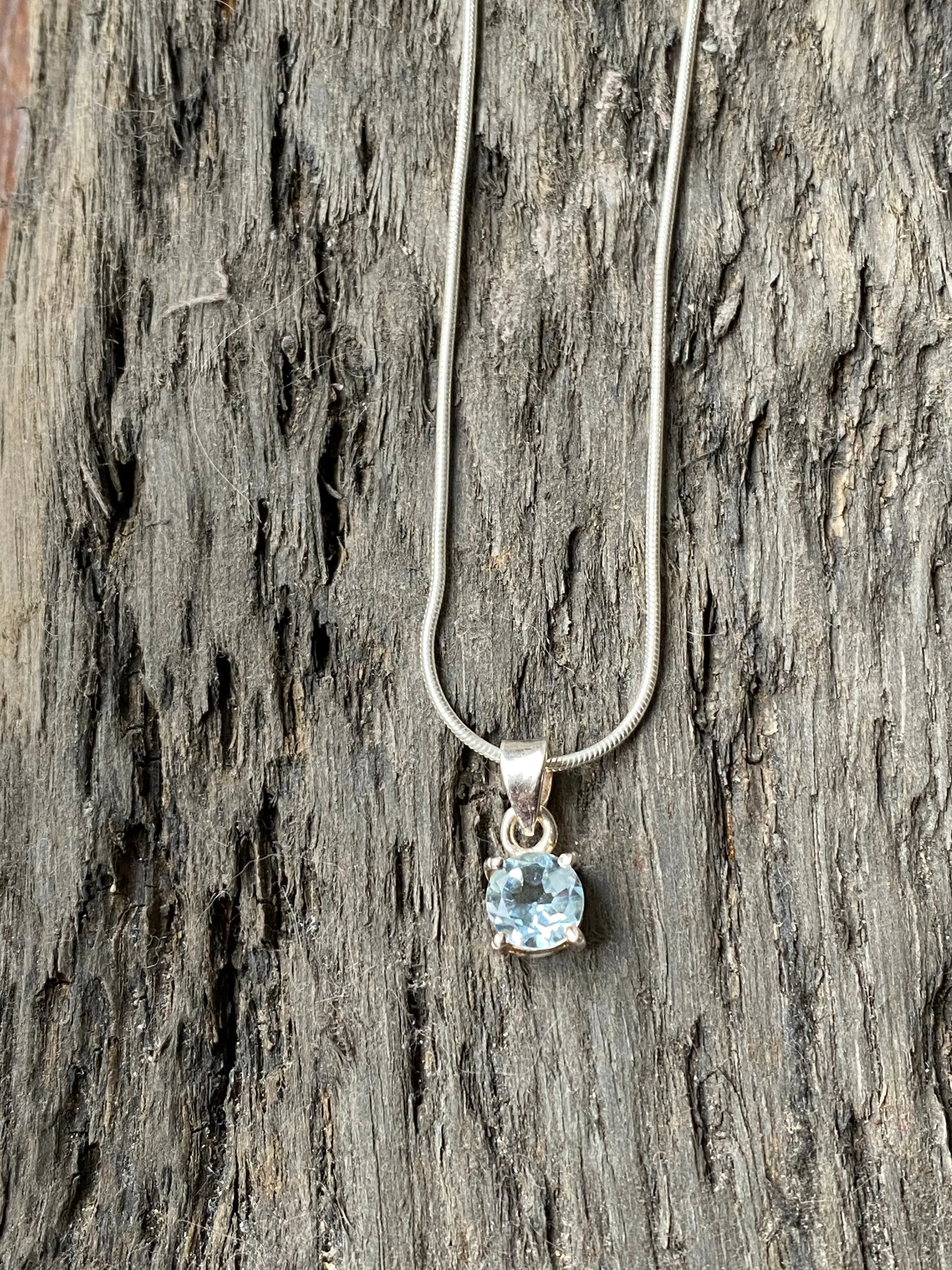 Solid Silver Blue Topaz Pendant & Chain